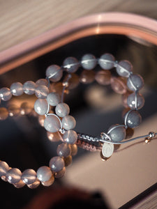 Agate bead bracelet. Adjustable bracelet.