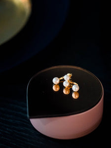 Pearl Berries earrings