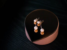 Load image into Gallery viewer, Pearl drop earrings. Pearl stud earrings. Freshwater pearl earrings.