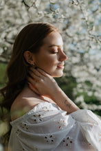 Load image into Gallery viewer, Mette earrings NEW!
